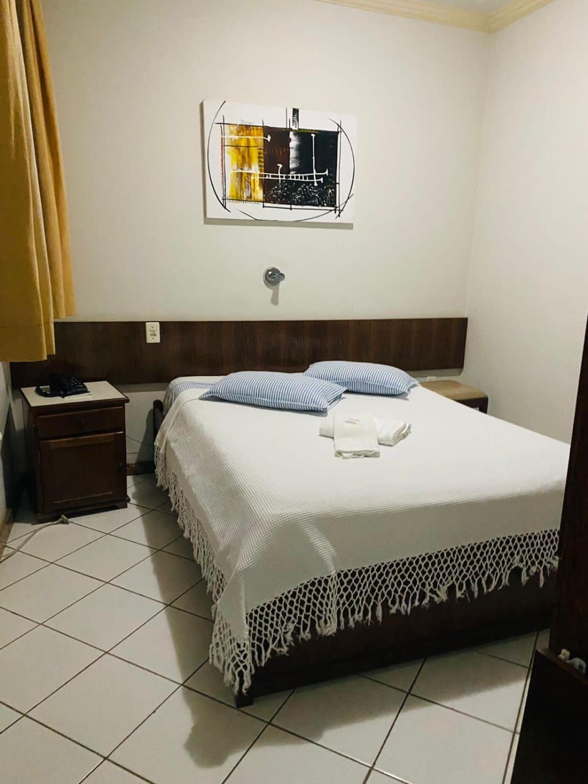 Hotel Dona Josa Carmo do Cajuru Ngoại thất bức ảnh